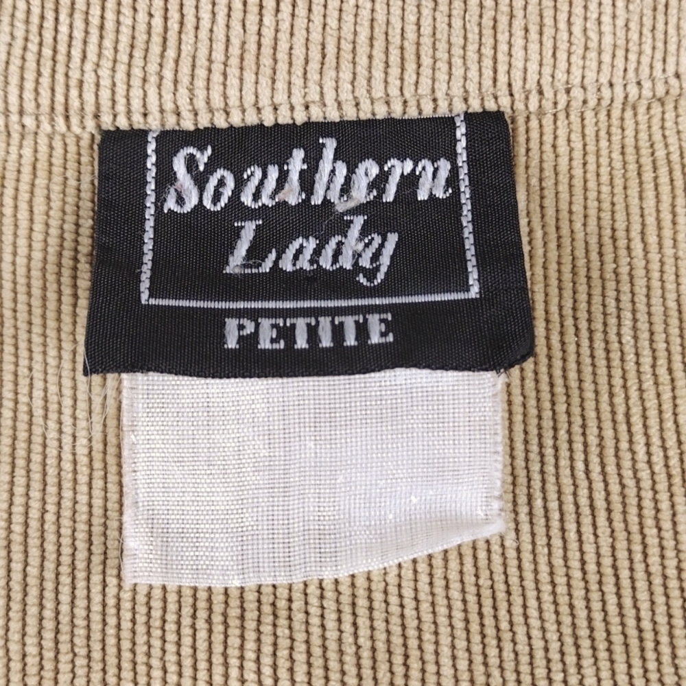 Southern Lady Vintage Tan Corduroy Pointed Collar Sleeveless Zip Up Vest - Picture 2 of 11